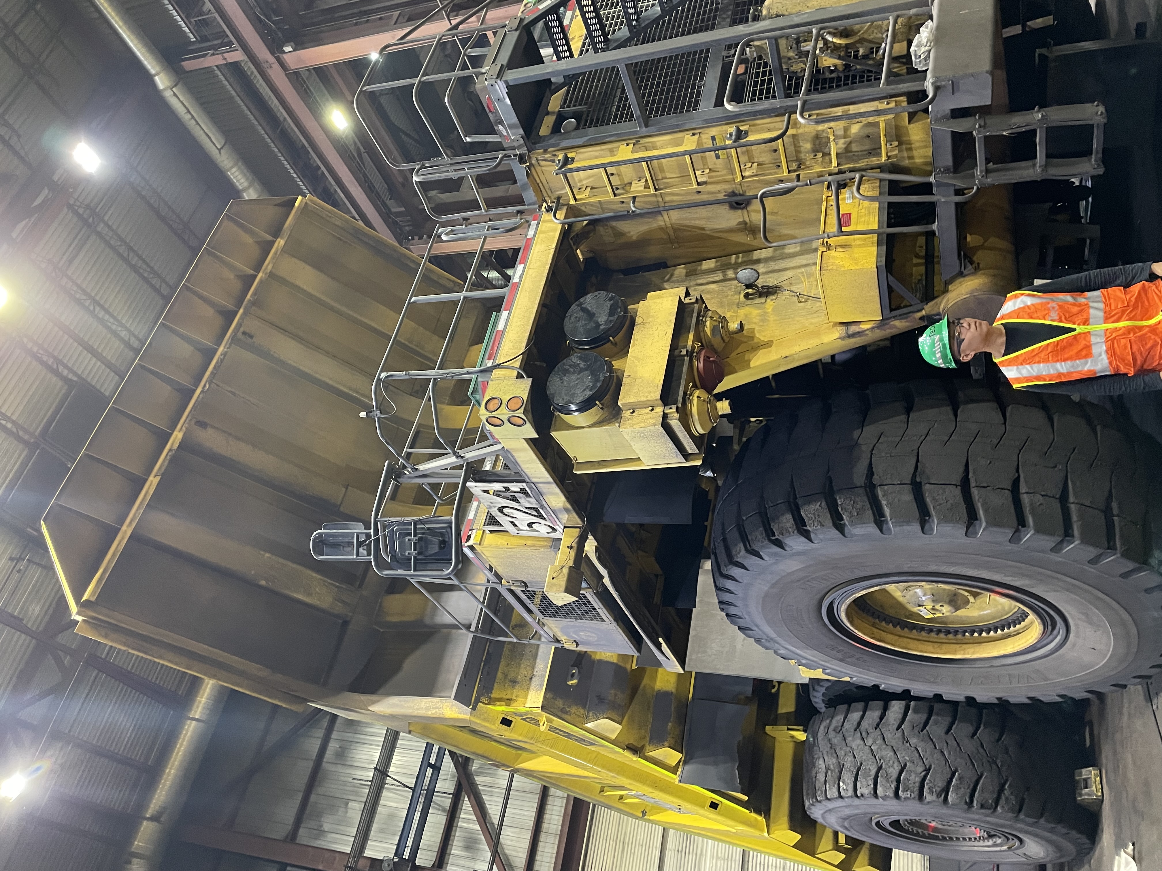 Me in front of a Teck haul truck